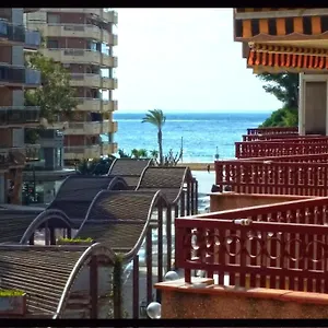 sunflatholidays-calle-saragossa-vistas-mar.catalonia-hotels.com/