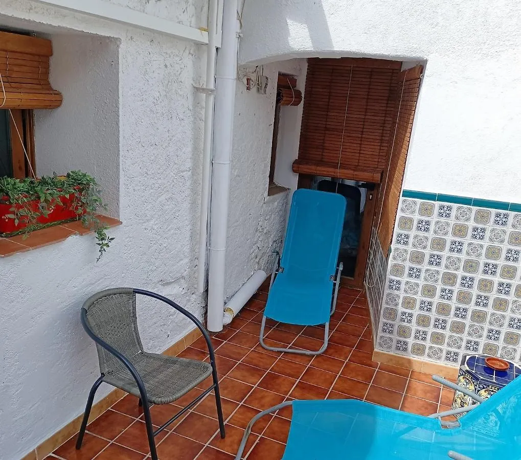 Alojamiento Familiar Con Chimenea - Alt Emporda Sant Climent Sescebes Spain